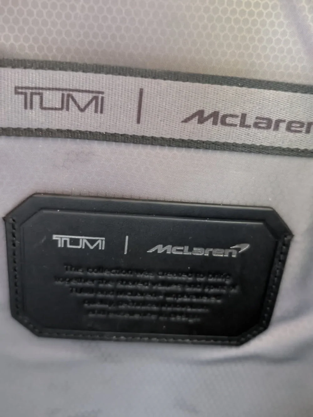 TUMI MCLAREN Torque Sling
